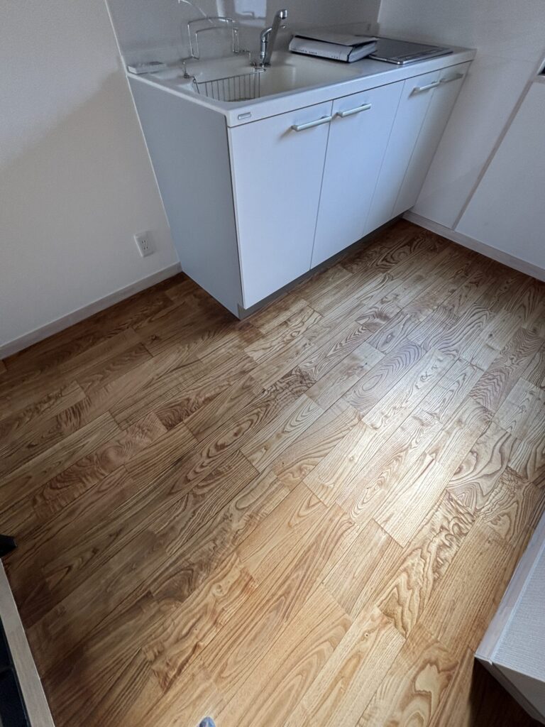 洗面所研磨塗装後