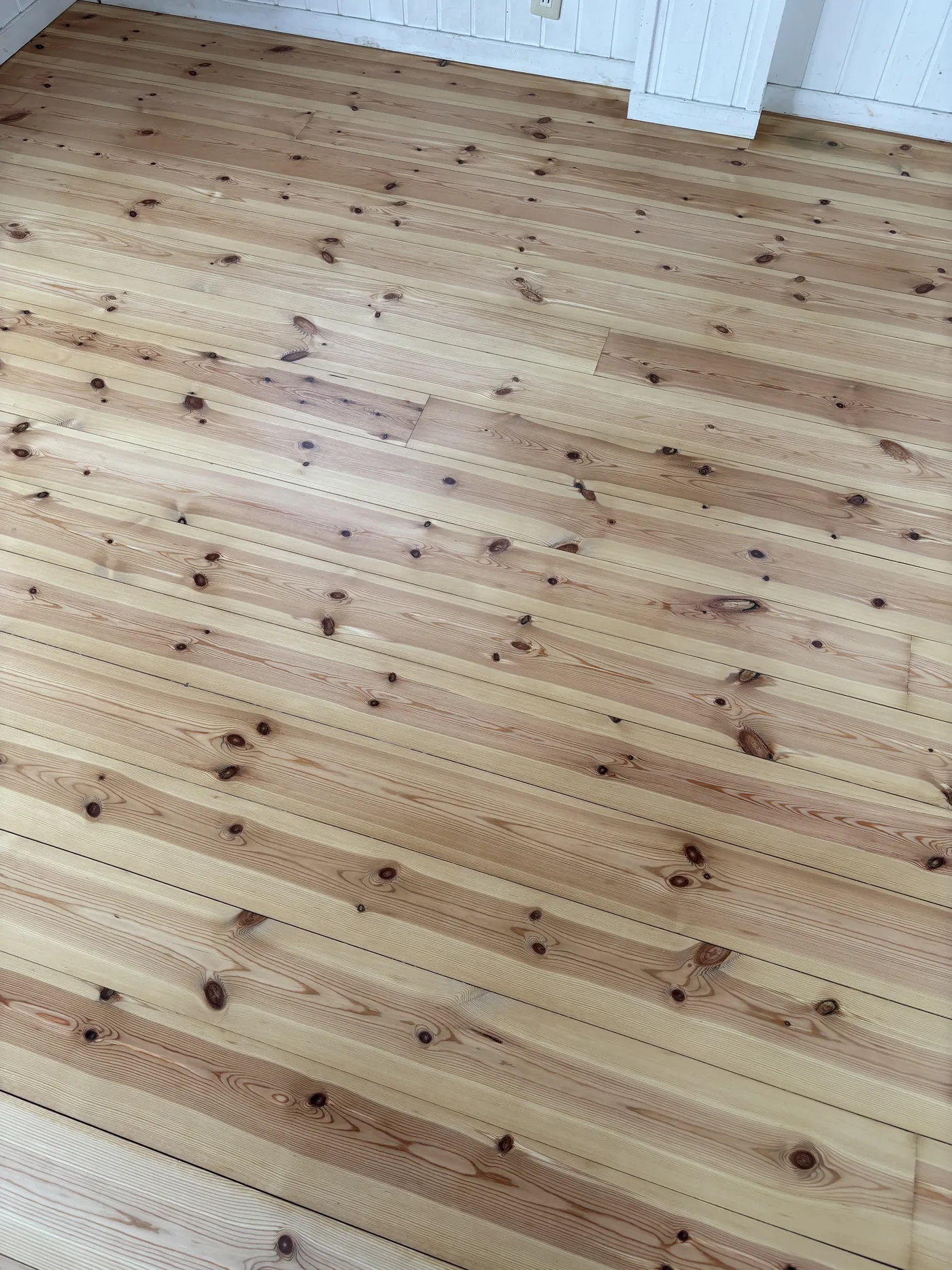 愛知県名古屋市守山区 無垢フローリング 研磨後