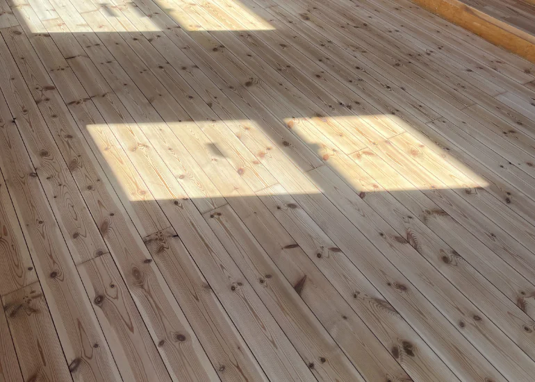 研磨後の無垢フローリング